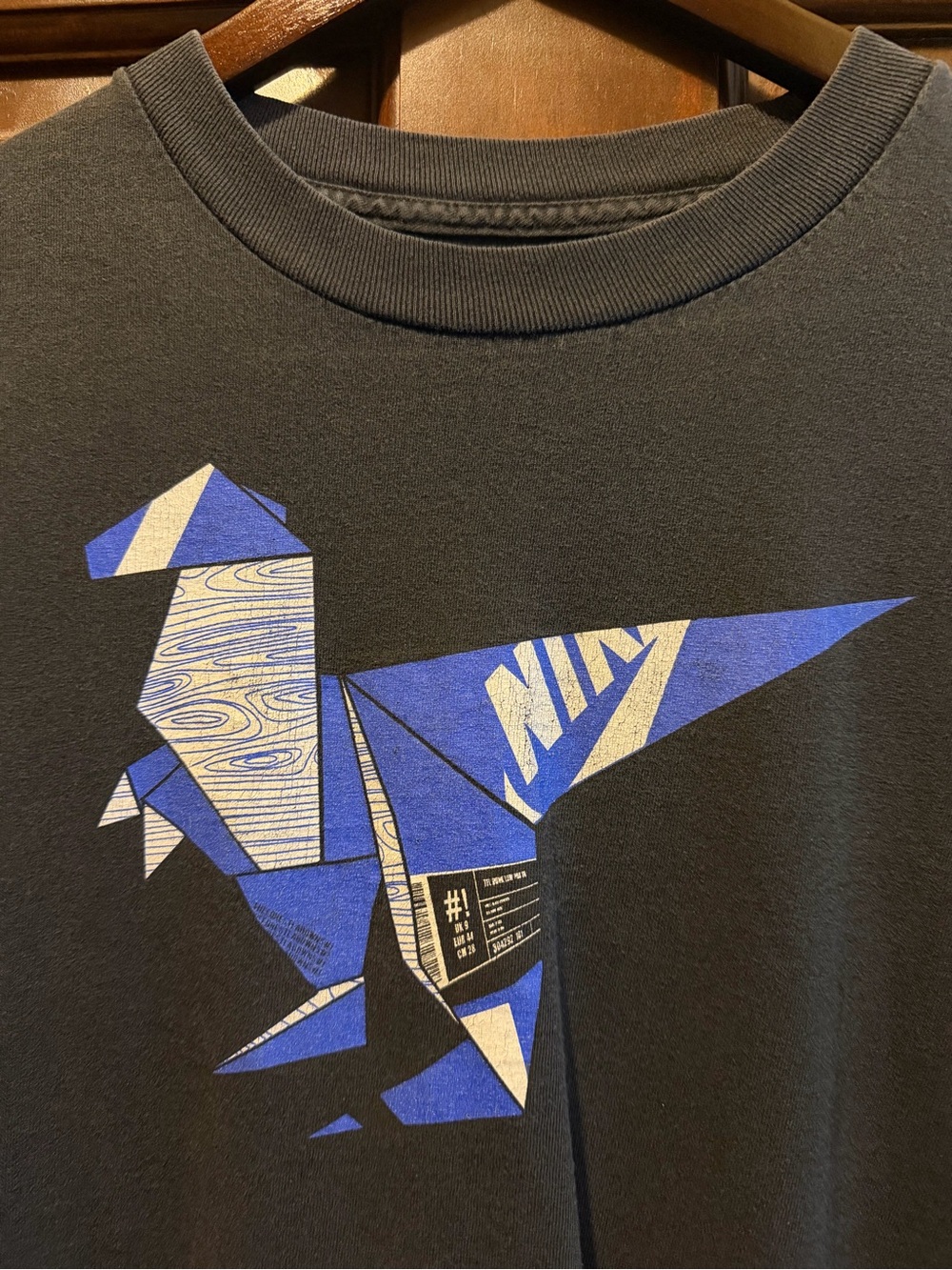 Nike Men’s Paper Crane Tee shirt